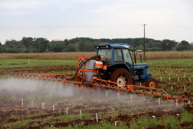 O dilema da redução do uso de agrotóxicos