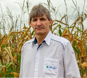 “É preciso mudar para melhor, mas com o corpo vivo”