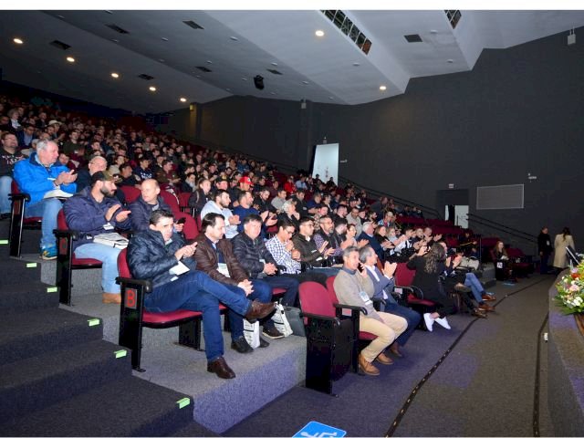 Evento discute segurança alimentar com agricultura de baixo carbono e conservacionista